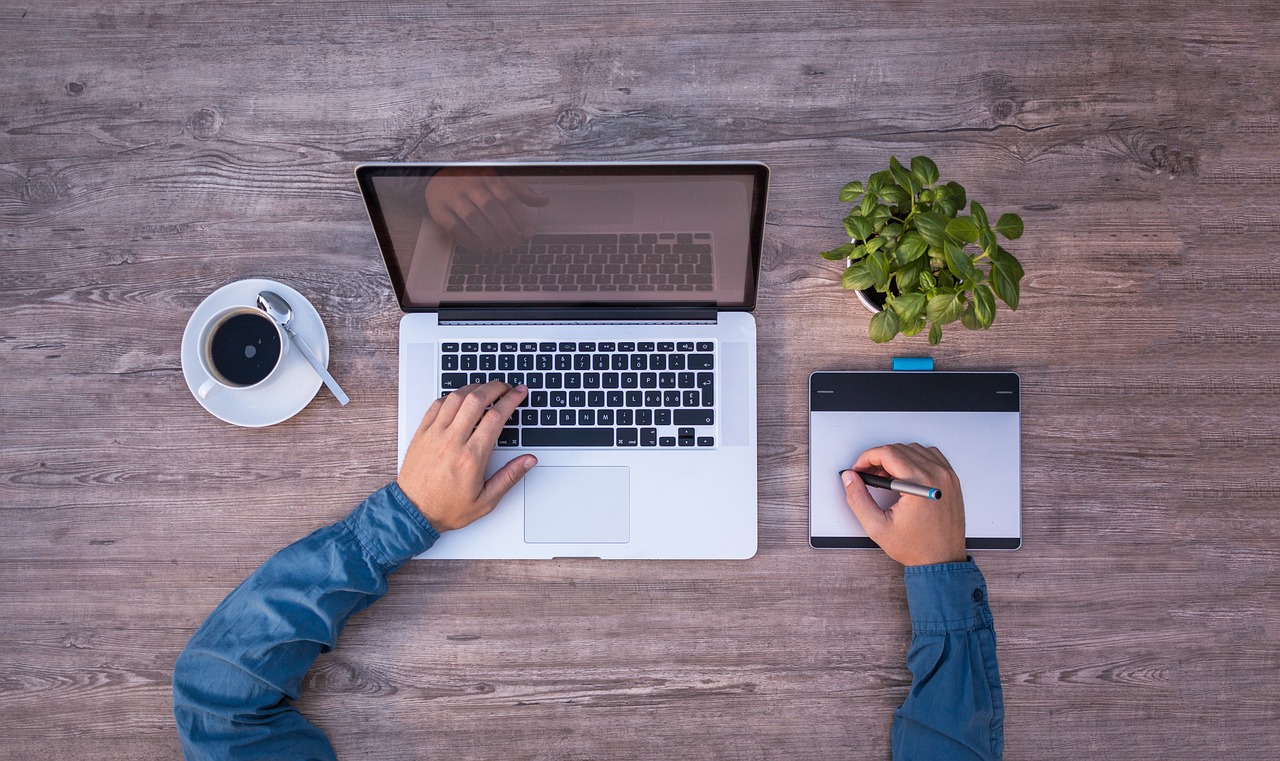 オフィスで清潔感をアップさせるための仕事のコツは？