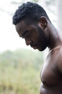 汗臭い対策に最適なスーツの選び方は？