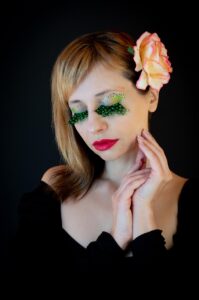 香水をつけすぎるとどうなる？注意すべきポイントはどのくらい？